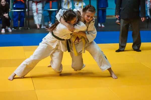 Atletas da Branco Zanol conquistam 8 medalhas no Campeonato Regional Paulista